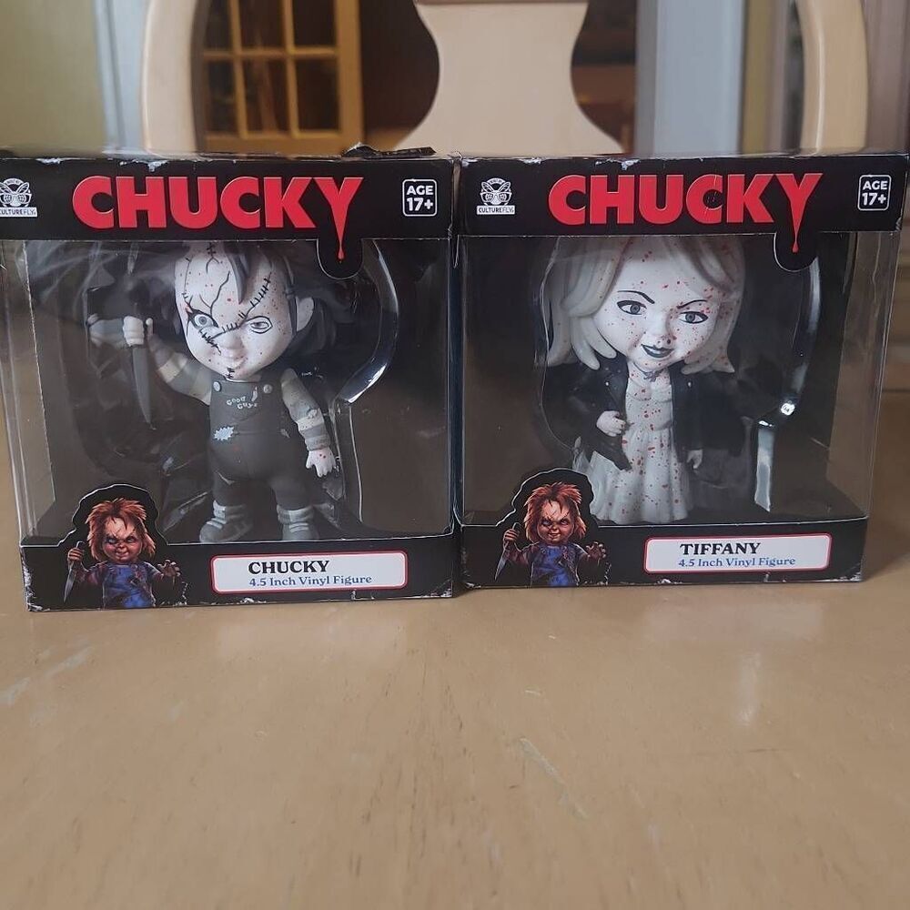 Halloween Chucky and Tiffany 4.5 black and white vinyl figures